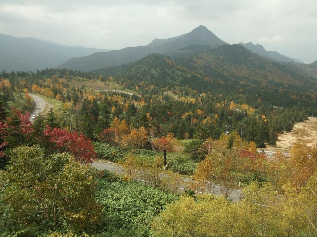 Shiga Park Hotel Яманучи Екстериор снимка